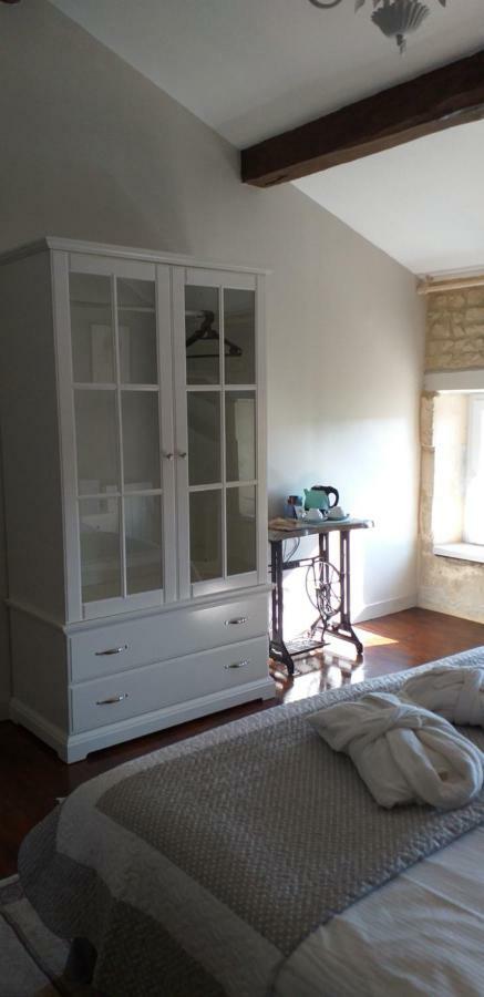 Maison Lavande Bed & Breakfast Saint-Jean-d'Angely Ngoại thất bức ảnh